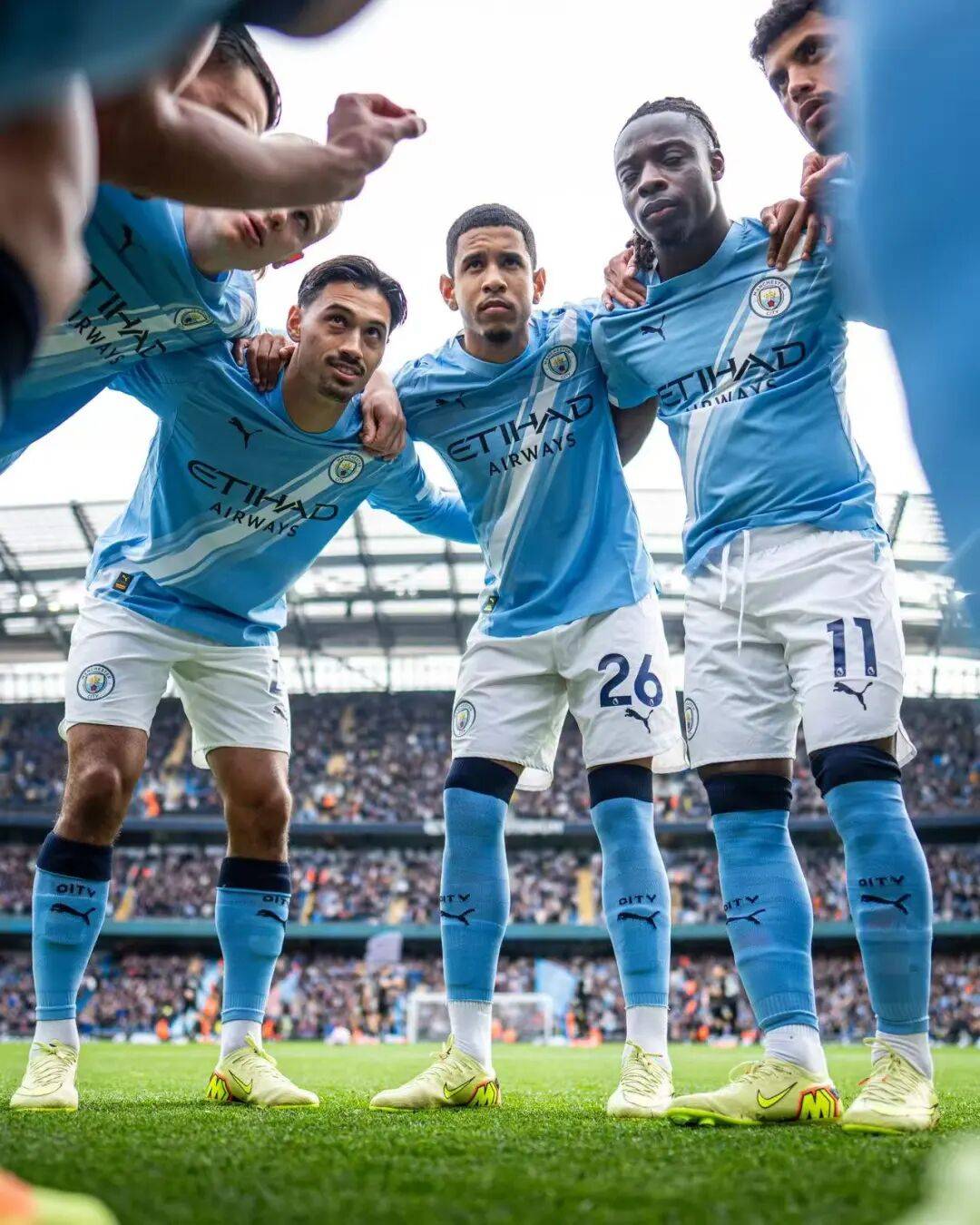 西媒：吕迪格能否续约要看身体状况，沙特俱乐部早就在等着他（西媒：吕迪格续约与否取决于身体状况，沙特俱乐部早已等待）