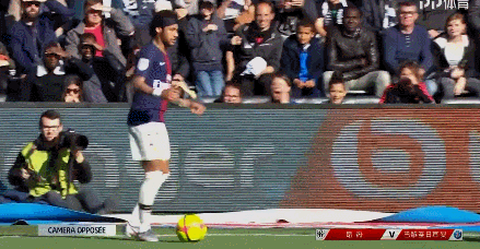 莫德里奇发文庆祝米兰大逆转