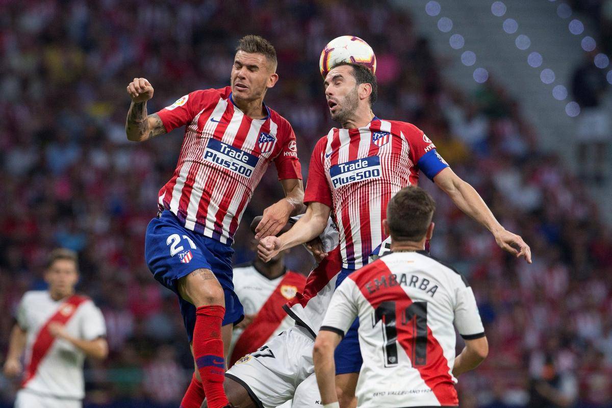 马克西单节再砍13分，带队顶住勇士凶猛反扑（马克西单节再取13分，率队抗住勇士疯狂追击）