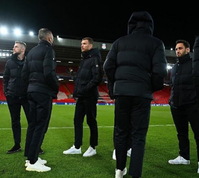 F1阿布扎比站：强势拿下一练第1+二练第1，诺里斯：不太满意（F1阿布扎比站：连夺一练、二练第一，诺里斯仍表示不太满意）