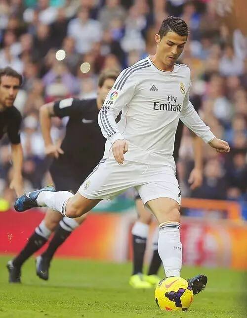 米体：皮耶罗之子被意丁球队解约，至今未完成成年队首秀（米体：皮耶罗之子遭意丁俱乐部解约，仍未迎来成年队首秀）