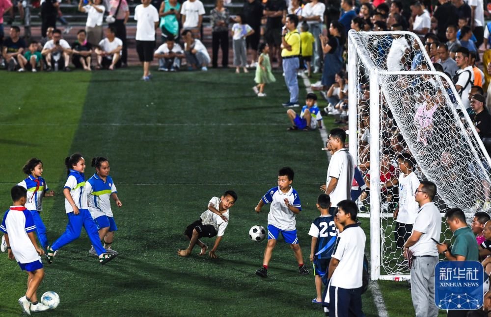34球，莱万多夫斯基位列世预赛历史射手榜第5位（莱万多夫斯基34球，位列世界杯预选赛历史射手第5）