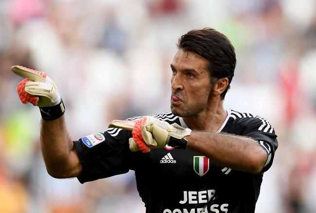 NBA球员合同更新及薪资排行榜（NBA球员合同动态与薪资排名）